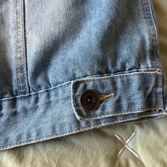 Sherpa Lining Jean Jacket - Picture 3 of 7